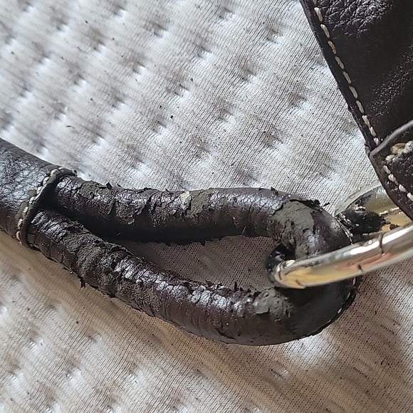 Copy-Messenger Purse - Picture 3 of 8